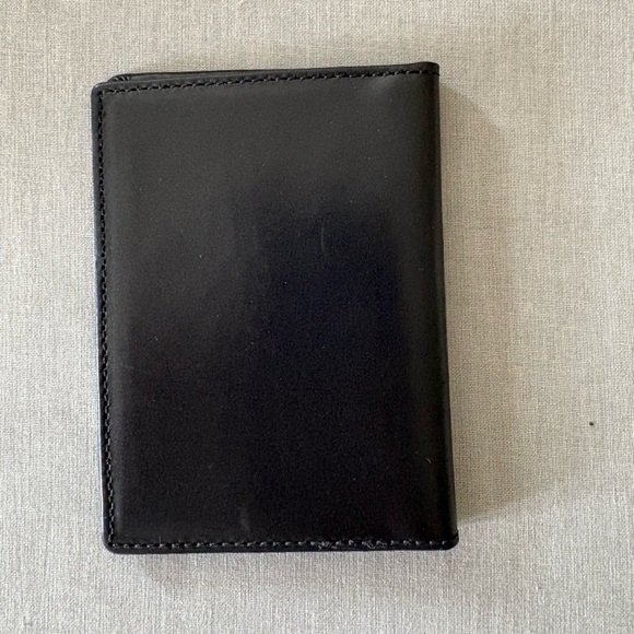 Coach Black and Cream ID Holder - Picture 3 of 4